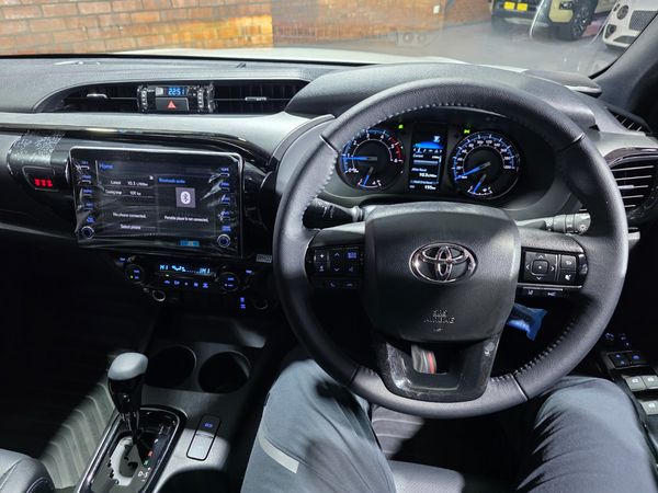2026-Toyota-Hilux-28-GD-6-RB-Legend-55-Auto-Double-Cab image:6