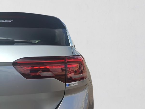 2024-Volkswagen-T-Roc-14-TSI-Design-Auto image:10