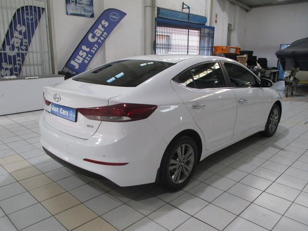 2019-Hyundai-Elantra-16-Executive-Auto image:3