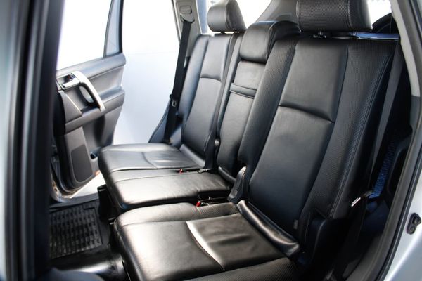 2010-Toyota-Land-Cruiser-Prado-30-TDI-VX-Auto image:15