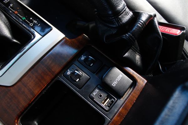 2010-Toyota-Land-Cruiser-Prado-30-TDI-VX-Auto image:19