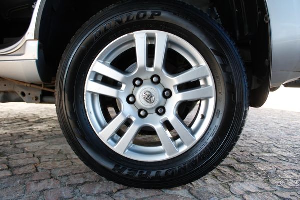 2010-Toyota-Land-Cruiser-Prado-30-TDI-VX-Auto image:7