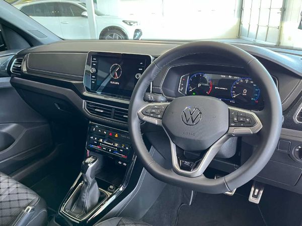 2026-Volkswagen-T-Cross-10-TSI-R-Line-Auto image:14