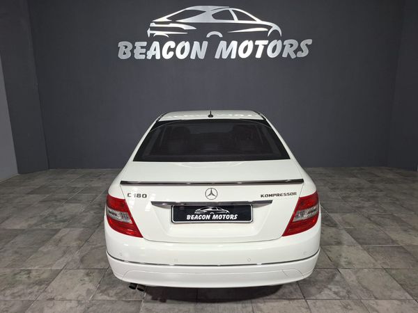 2010-Mercedes-Benz-C-Class-C-180-CGI-BE-Avantgarde-Auto image:5