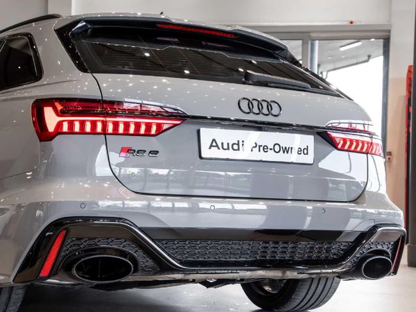 2023-Audi-RS6-quattro-Avant image:22