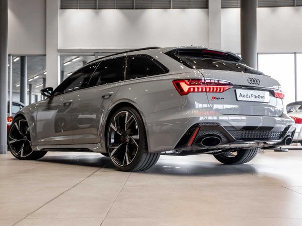 2023-Audi-RS6-quattro-Avant image:3
