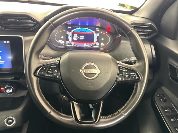 2024-Nissan-Magnite-10-Turbo-Acenta-Kuro image:11