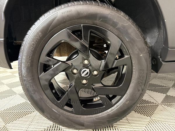 2024-Nissan-Magnite-10-Turbo-Acenta-Kuro image:6