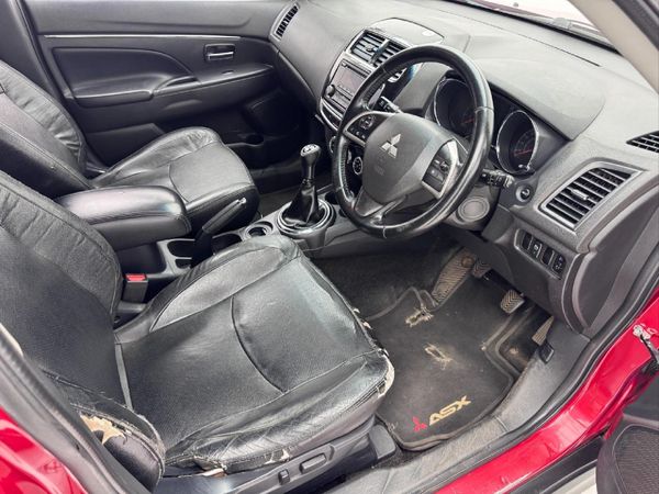 2015-Mitsubishi-ASX-20-GL image:14