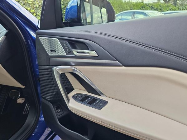 2025-BMW-X1-sDrive18i-M-Sport image:9