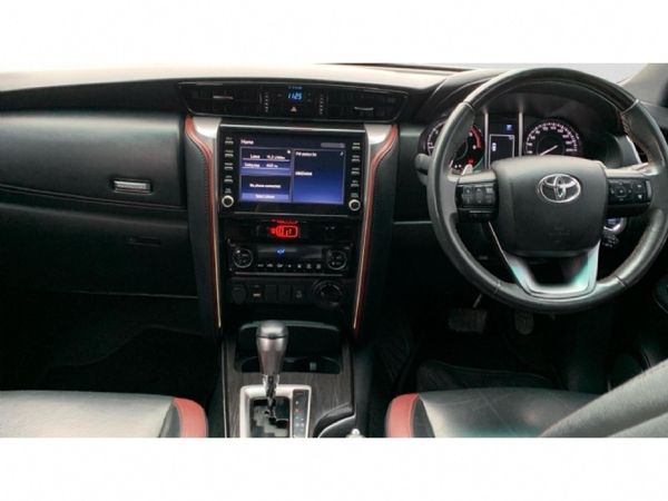 2024-Toyota-Fortuner-28-GD-6-4x4-Auto image:14