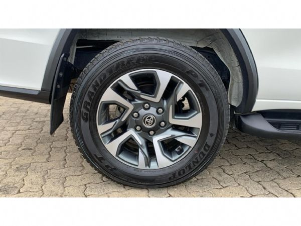 2024-Toyota-Fortuner-28-GD-6-4x4-Auto image:18