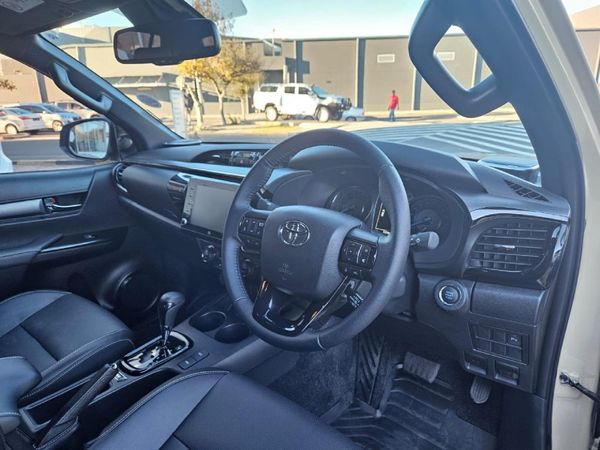 2026-Toyota-Hilux-28-GD-6-RB-Legend-55-Auto-Double-Cab image:10