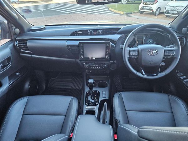 2026-Toyota-Hilux-28-GD-6-RB-Legend-55-Auto-Double-Cab image:11