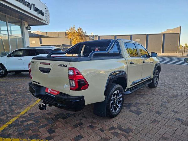 2026-Toyota-Hilux-28-GD-6-RB-Legend-55-Auto-Double-Cab image:2