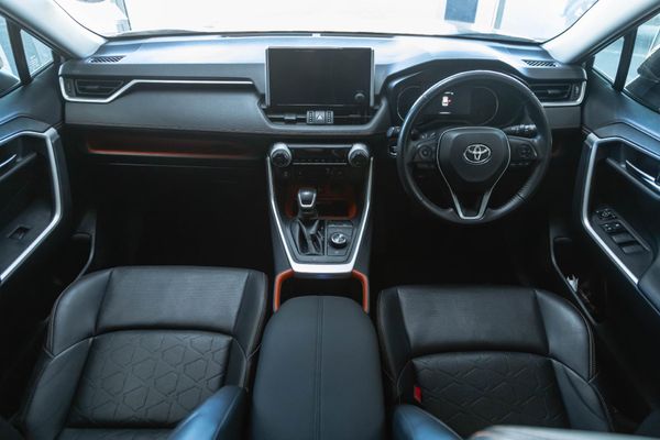 2024-Toyota-RAV4-25-GX-R-Hyrbid-CVT-E-Four image:10