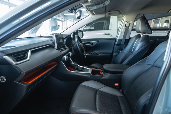 2024-Toyota-RAV4-25-GX-R-Hyrbid-CVT-E-Four image:12