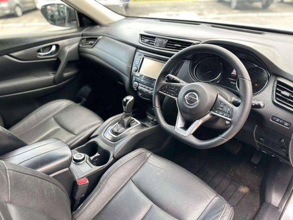 2020-Nissan-X-Trail-25-Tekna-4x4-Auto-7-seat image:10