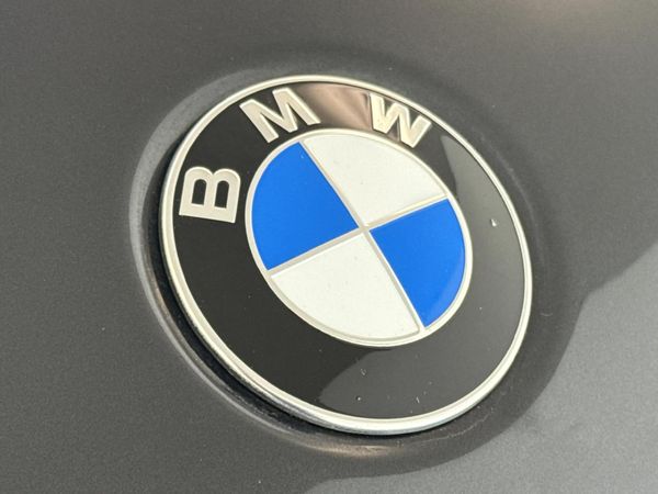 2022-BMW-X3-xDrive30d image:11