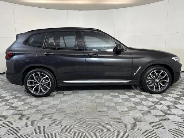 2022-BMW-X3-xDrive30d image:17