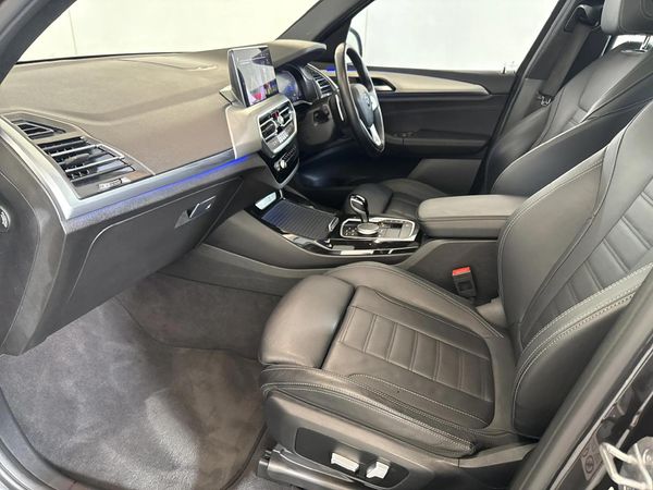 2022-BMW-X3-xDrive30d image:8