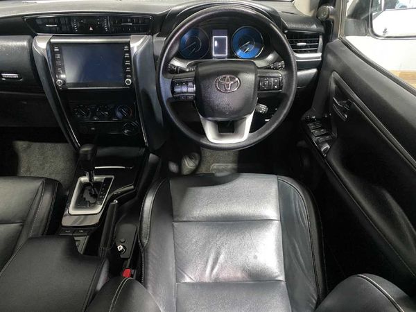 2025-Toyota-Fortuner-24-GD-6-4x4-Auto image:16