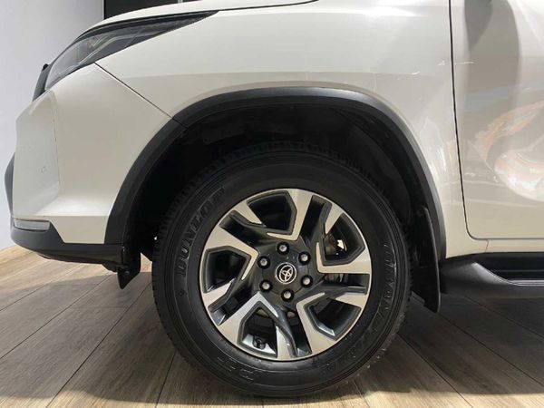 2025-Toyota-Fortuner-24-GD-6-4x4-Auto image:5