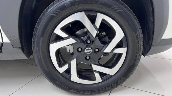 2024-Nissan-Magnite-10-Acenta-Plus-AMT image:12