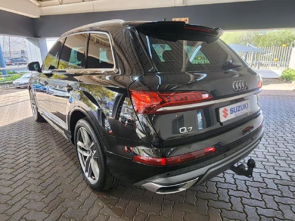 2023-Audi-Q7-30-TDI-quattro-Auto-S-Line-45-TDI image:5