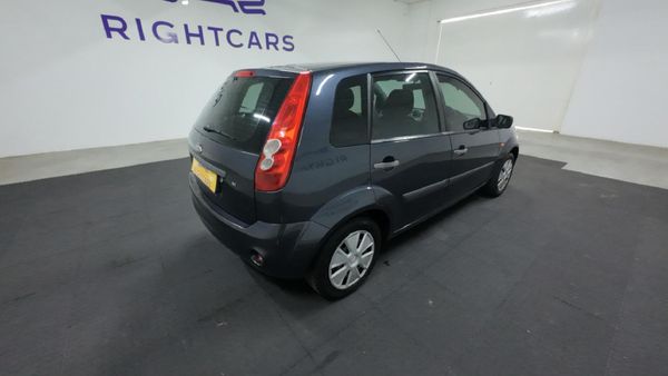 2007-Ford-Fiesta-14i-5-dr image:3