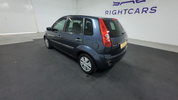 2007-Ford-Fiesta-14i-5-dr image:5
