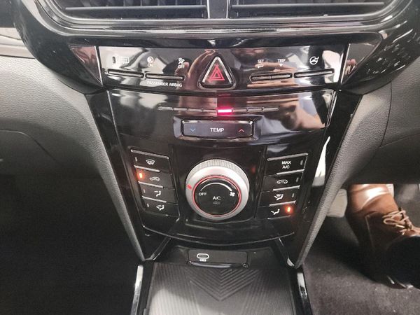 2026-Mahindra-XUV-3XO-12T-MX2 image:14