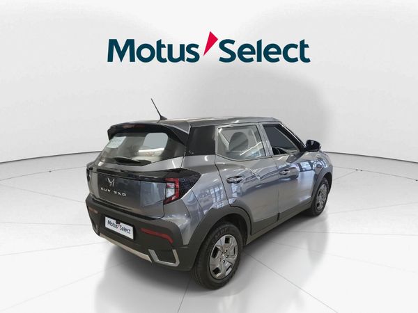 2026-Mahindra-XUV-3XO-12T-MX2 image:6