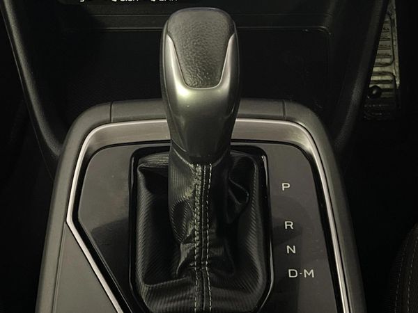 2023-Subaru-Crosstrek-20-iL image:10