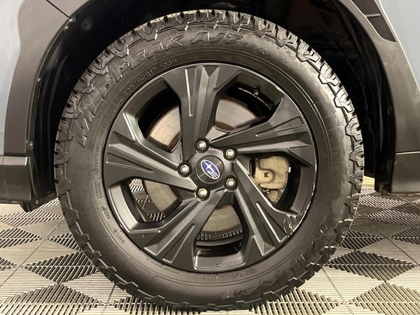 2023-Subaru-Crosstrek-20-iL image:4