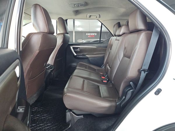 2017-Toyota-Fortuner-24-GD-6-4x4-Auto image:10