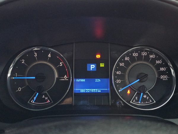 2017-Toyota-Fortuner-24-GD-6-4x4-Auto image:11
