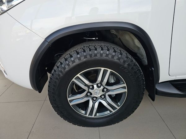 2017-Toyota-Fortuner-24-GD-6-4x4-Auto image:15