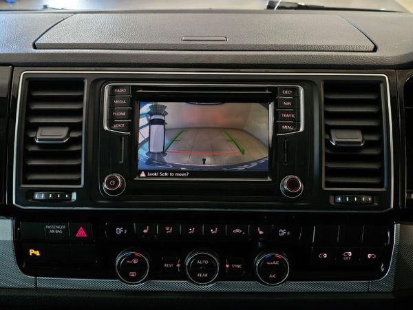 2017-Volkswagen-Caravelle-T6-20-BiTDI-Highline-Auto image:15