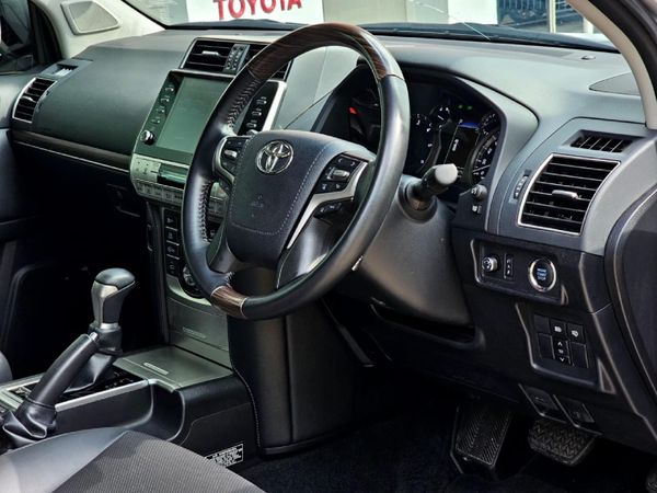 2024-Toyota-Land-Cruiser-Prado-28-GD-VX-L-Auto image:15