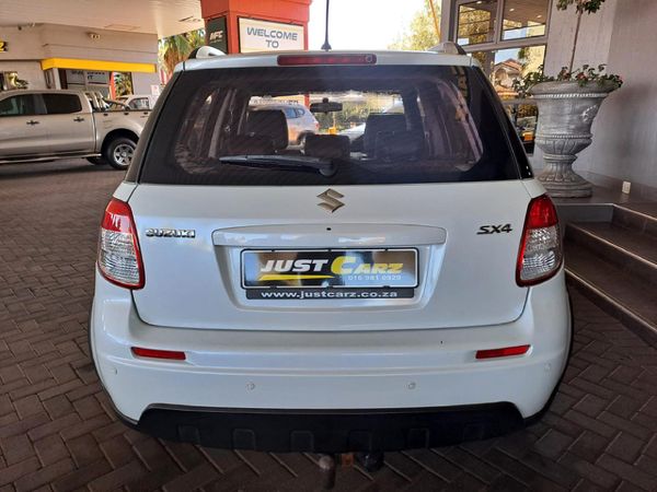 2012-Suzuki-SX4-20-Auto image:4