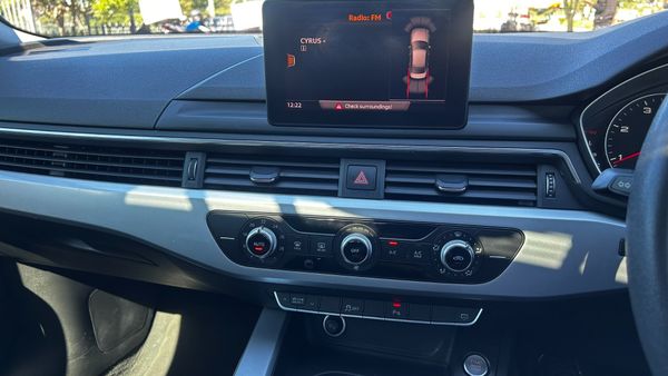 2017-Audi-A4-20-TDI-Auto-40-TDI image:10