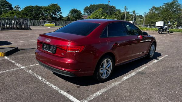 2017-Audi-A4-20-TDI-Auto-40-TDI image:1