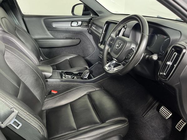 2018-Volvo-XC40-D4-R-Design-AWD image:8