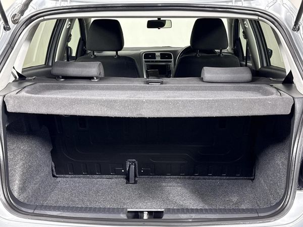 2019-Volkswagen-Polo-Vivo-16-Maxx-5-dr image:13