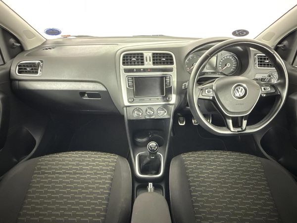 2019-Volkswagen-Polo-Vivo-16-Maxx-5-dr image:1