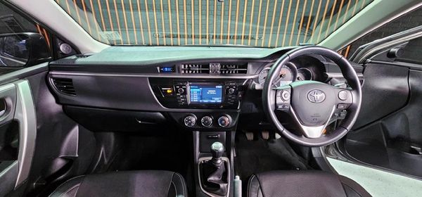 2015-Toyota-Corolla-14-D-Prestige image:22