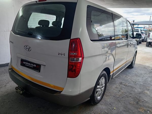 2021-Hyundai-H-1-25-CRDi-Elite-Auto-12-seat image:5