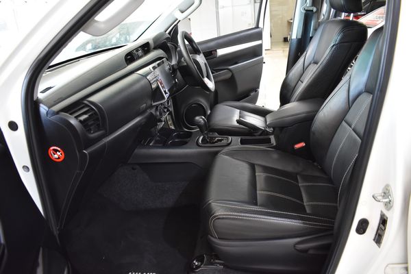 2022-Toyota-Hilux-24-GD-6-Raised-Body-Raider-Auto-Double-Cab image:10