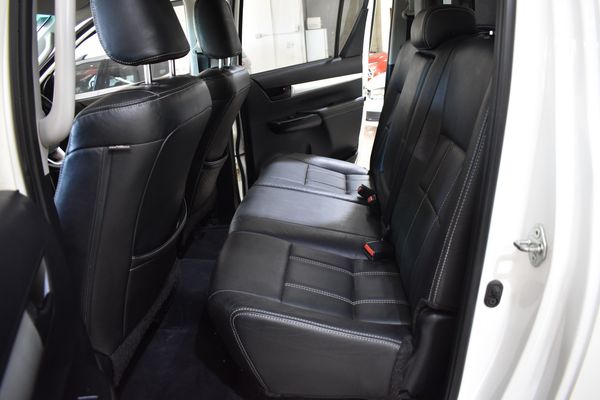 2022-Toyota-Hilux-24-GD-6-Raised-Body-Raider-Auto-Double-Cab image:11
